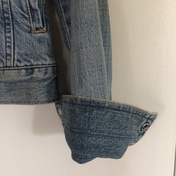 VINTAGE Levi Strauss Blue Denim Jacket - LIKE NEW - Picture 13 of 17